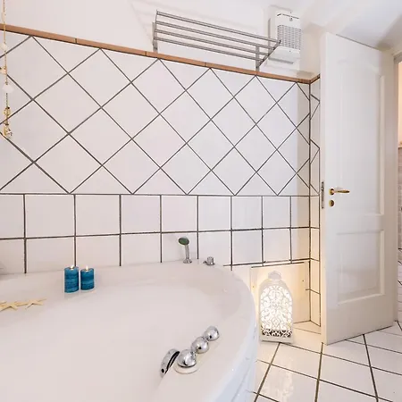 Apartment Cartiera With Pool By Amalfivacation *