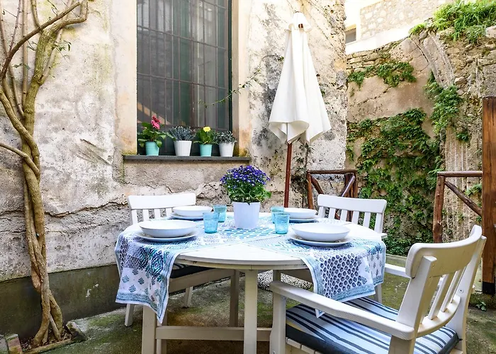 Cartiera With Pool By Amalfivacation Daire *